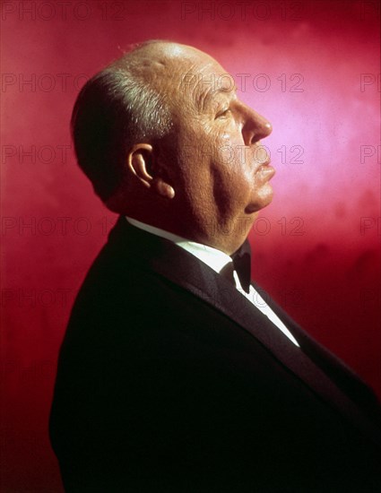 ALFRED HITCHCOCK (DIR) PORTRAIT ALH 009