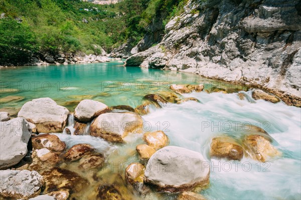 Amazing beautiful mountain river Le Verdon in the Verdon Gorge in south-eastern France. Provence-Alpes-Cote d'Azur.