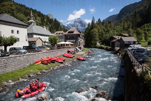 Rafting at Samoëns