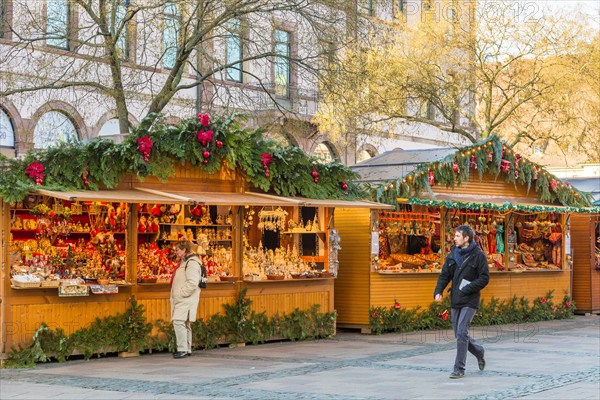 Christmas market in the center of Strasbourg, wine route, Alsace, Bas-Rhin, France