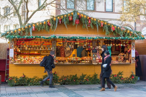 Christmas market in the center of Strasbourg, wine route, Alsace, Bas-Rhin, France