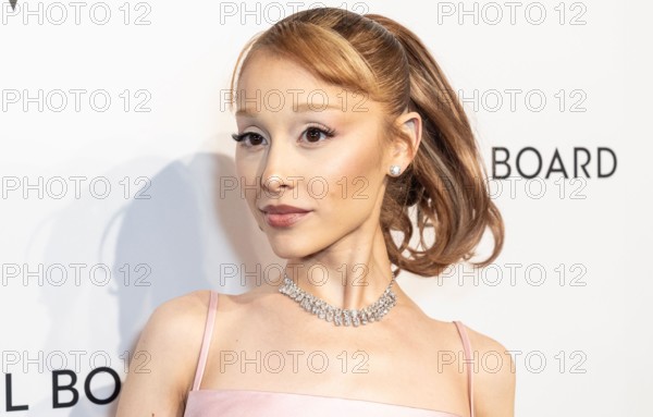 New York, United States. 07th Jan, 2025. Ariana Grande wearing dress by Loewe attends 2025 National Board of Review Awards Gala at Cipriani 42nd Street in New York (Photo by Lev Radin/Pacific Press) Credit: Pacific Press Media Production Corp./Alamy Live News