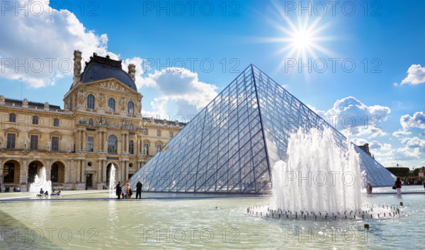 Glass pyramid Louvre Museum, Paris, France