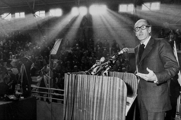 Valéry Giscard d'Estaing, April-May  1974