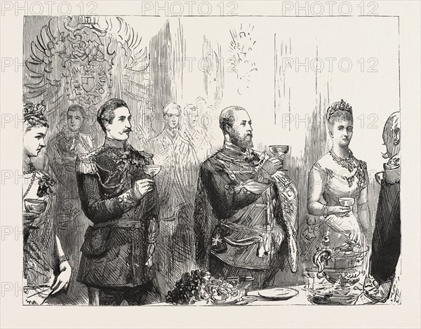 THE STATE BANQUET IN THE PALACE, DRINKING THE QUEEN'S HEALTH, BERLIN, GERMANY, engraving 1890