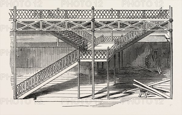 STAIRCASE OF THE GREAT EXHIBITION BUILDING, THE CRYSTAL PALACE, HYDE PARK, LONDON, UK, 1851 engraving