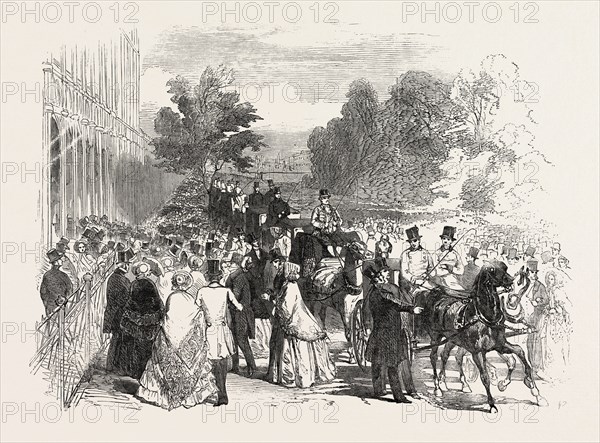 OPENING OF THE GREAT EXHIBITION, SOUTH ENTRANCE, CRYSTAL PALACE, HYDE PARK, LONDON, UK, 1851 engraving