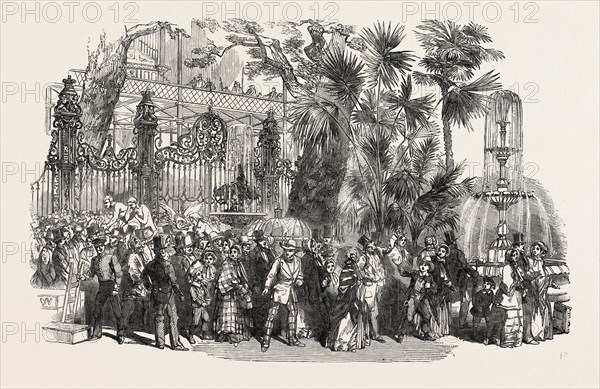 VISIT OF THE COLONIZATION LOAN SOCIETY'S EMIGRANTS TO THE GREAT EXHIBITION, CRYSTAL PALACE, HYDE PARK, LONDON, UK, 1851 engraving