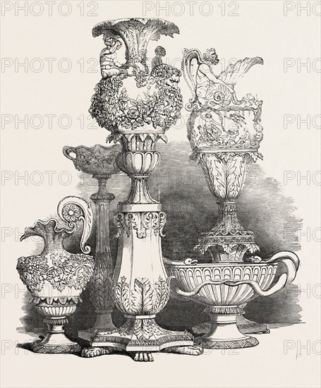 GROUP OF MALTESE VASES