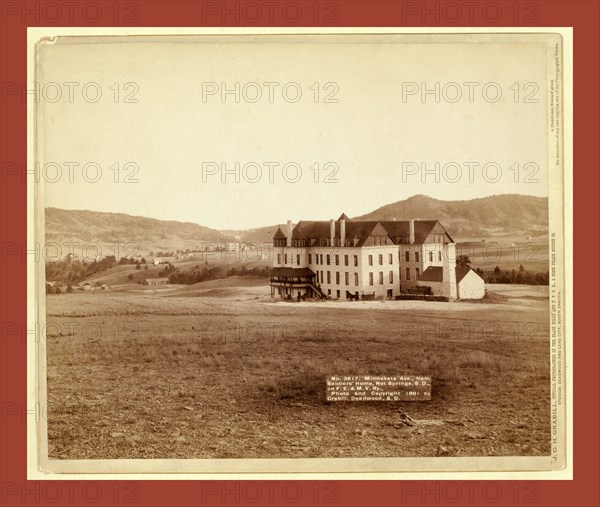 Minnekata Ave., from Soldiers' Home, Hot Springs, S.D., on F.E. and M.V. Ry, John C. H. Grabill was an american photographer. In 1886 he opened his first photographic studio