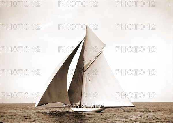 Vigilant, Peabody, Henry G, (Henry Greenwood), 1855-1951, Vigilant (Yacht), Yachts, 1893