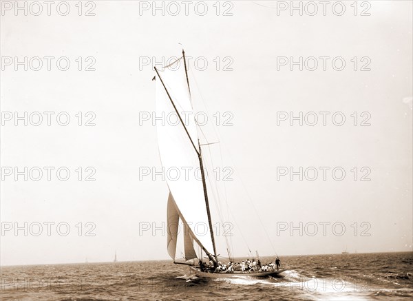 Columbia, Columbia (Sloop), Regattas, Yachts, 1899