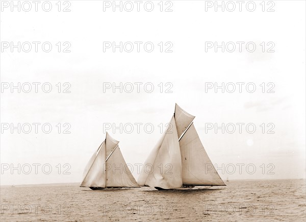 Columbia and Defender, spinnakers set, Columbia (Sloop), Defender (Yacht), Regattas, Yachts, 1899