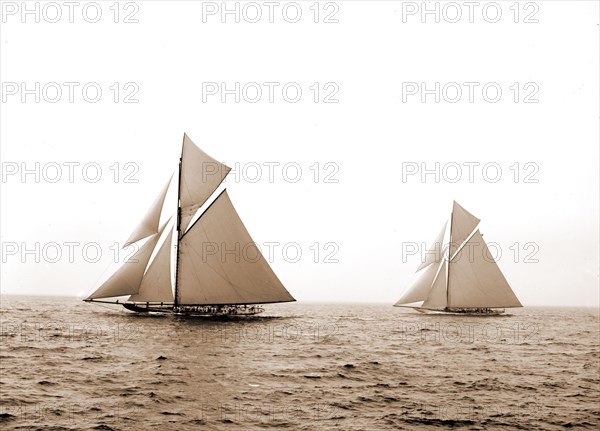 Shamrock I and Columbia at the start, Columbia (Sloop), Shamrock I (Yacht), America's Cup races, Regattas, Yachts, 1899