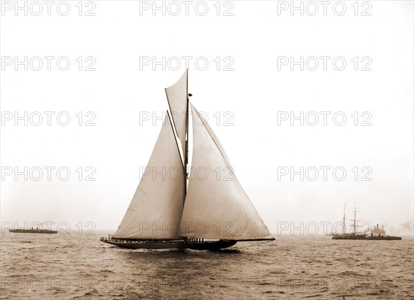 Shamrock I crossing finishing line, Shamrock I (Yacht), America's Cup races, Regattas, Yachts, 1899