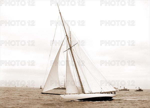 Columbia before the start, Columbia (Sloop), America's Cup races, Regattas, Yachts, 1899