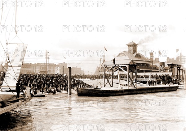 Mardi Gras, New Orleans, awaiting Rex on the levee, Piers & wharves, Carnival, United States, Louisiana, New Orleans, 1900