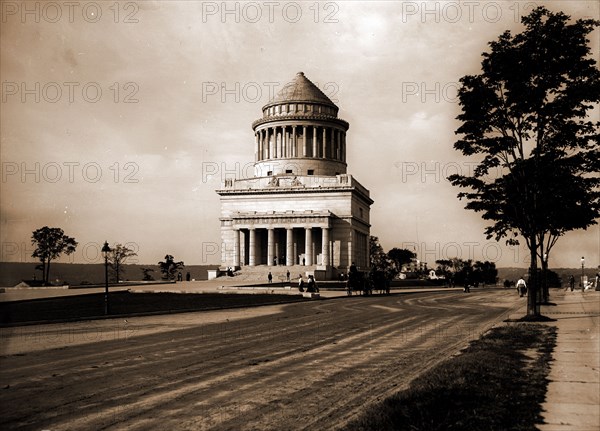 Grant's Tomb, New York, Grant, Ulysses S. (Ulysses Simpson),, 1822-1885, Tomb, Tombs & sepulchral monuments, Streets, United States, New York (State), New York, 1901