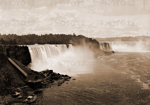 Niagara Falls from Steel Arch Bridge, Jackson, William Henry, 1843-1942, Waterfalls, Steamboats, United States, New York (State), Niagara Falls, Canada, Ontario, Niagara Falls, 1900
