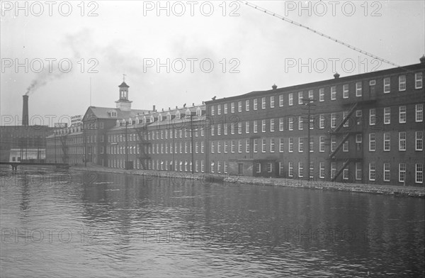 Mt. Holyoke, Massachusetts - Scenes. The Canal, 1936, Lewis Hine, 1874 - 1940, was an American photographer, who used his camera as a tool for social reform. US,USA