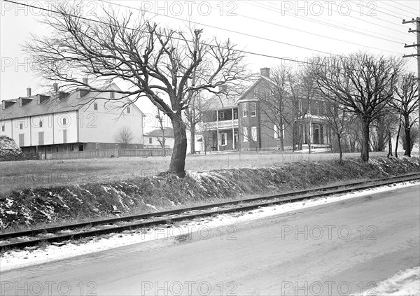 Lancaster, Pennsylvania - Housing. Farm on Lititz Pike - four miles from Lancaster, 1936, Lewis Hine, 1874 - 1940, was an American photographer, who used his camera as a tool for social reform. US,USA