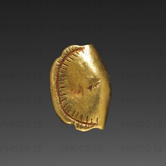 Wallet Bead, 1540-1296 BC. Egypt, New Kingdom, probably Dynasty 18. Gold; overall: 0.9 cm (3/8 in.).