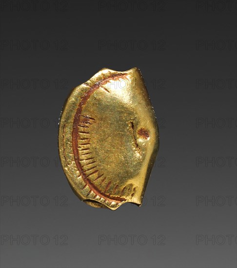 Wallet Bead, 1540-1296 BC. Egypt, New Kingdom, probably Dynasty 18. Gold; overall: 0.9 cm (3/8 in.).