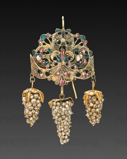 Earring, 1700s - 1800s. Italy, Naples, 18th-19th century. Gold and enamel with pearls; overall: 6.4 cm (2 1/2 in.).