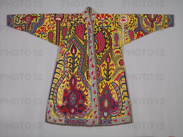 Man's surcoat, late 1800s. Uzbekistan, Shahr-i Sabz. Embroidery, cross-stitch: silk; overall: 150 x 218.4 cm (59 1/16 x 86 in.)
