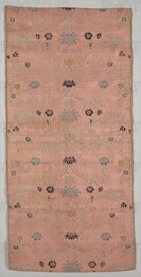 Length of Silk Cloth, 1600 - 1700. France or Italy, 17th-18th century. Plain compound cloth; silk; overall: 110.7 x 52.1 cm (43 9/16 x 20 1/2 in.).