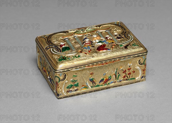 Snuff Box, 1800s. Continental, 19th century. Gold box decorated with polychrome, repousse enamel figures; overall: 3.2 x 8.6 x 6.7 cm (1 1/4 x 3 3/8 x 2 5/8 in.).