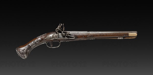 Flintlock Pistol, 1788. Italy, Brescia, 18th century. Steel, walnut and bone stock; overall: 48.3 cm (19 in.); barrel: 31.5 cm (12 3/8 in.); bore: 1.9 cm (3/4 in.).