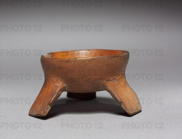 Tripod Dish, 1325-1521. Mexico, Aztec, 14th-16th century. Terracotta; diameter: 5 cm (1 15/16 in.).