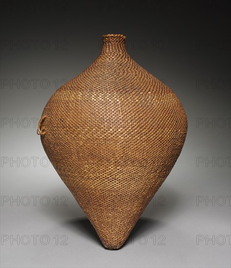 Seed Storage Jar, Unassigned, before 1917. Great Basin, Paiute, Kern County, Unassigned. Peeled and unpeeled willow, diagonal twine; overall: 22.3 x 32.8 cm (8 3/4 x 12 15/16 in.).