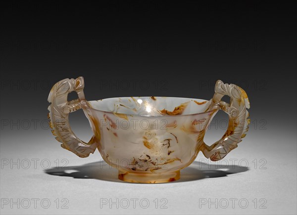 Libation Cup, 1644-1912. China, Qing dynasty (1644-1911). Agate; diameter: 12.4 cm (4 7/8 in.); overall: 5.8 cm (2 5/16 in.).