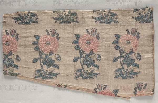 Sleeve with rose bushes and butterflies, early 1600s. Iran, reign of Shah Abbas. Compound tabby ground with diasper pattern, brocaded; silk; overall: 26 x 46.5 cm (10 1/4 x 18 5/16 in.)