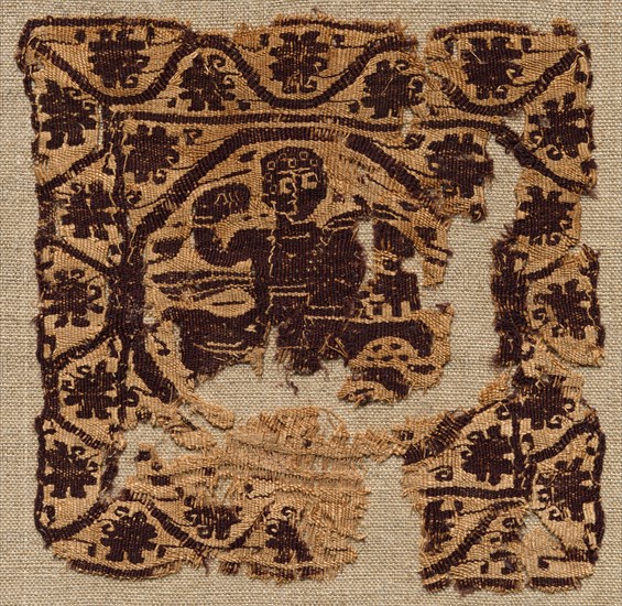 Segmentum from a Tunic, 500s. Egypt, Byzantine period, 6th century. Tapestry weave (originally inwoven in a tabby ground ?): wool and linen; overall: 12.1 x 12.1 cm (4 3/4 x 4 3/4 in.)