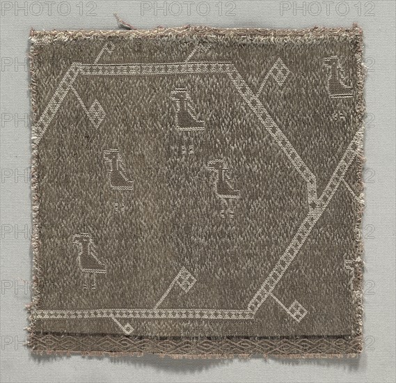 Fragment of a Galloon, 1000s. Italy, 11th century. Tablet weave; gold metallic thread and silk; overall: 16.8 x 16.5 cm (6 5/8 x 6 1/2 in.)