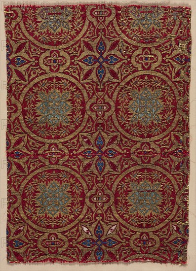 Lampas with foliate roundels, 1300s. Spain, Granada, Nasrid period. Lampas: silk and gold thread; average: 33 x 22.9 cm (13 x 9 in.)