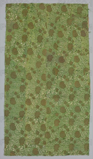 Textile, c. 1700. Italy, early 18th Century. Lampas weave, silk and gold thread; overall: 175.9 x 98.5 cm (69 1/4 x 38 3/4 in.)