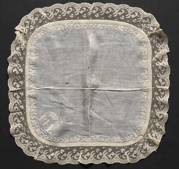 Embroidered Handkerchief, early 19th century. Switzerland, early 19th century. Embroidery: linen; average: 45.7 x 45.7 cm (18 x 18 in.)