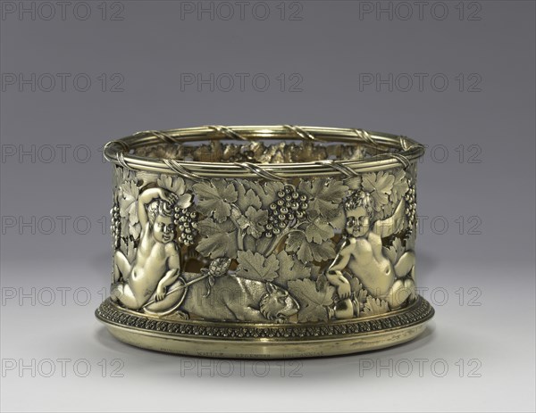 Decanter Stand, 1814. Paul Storr (British, 1771-1844). Silver gilt; diameter: 8.3 x 13.7 cm (3 1/4 x 5 3/8 in.).