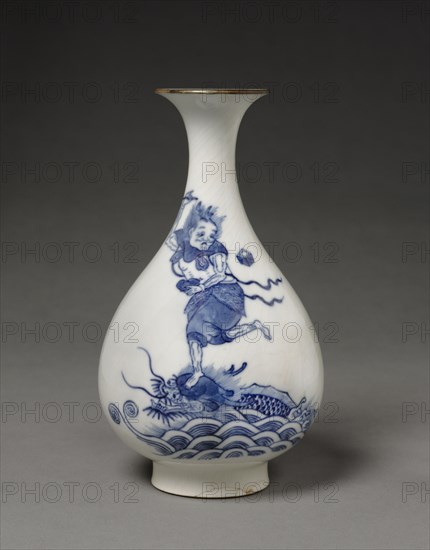 Pear-Shaped Vase, 1723-1735. China, Jiangxi province, Jingdezhen kilns, Qing dynasty (1644-1912), Yongzheng reign (1722-1735). Porcelain with underglaze blue decoration; overall: 16 cm (6 5/16 in.).