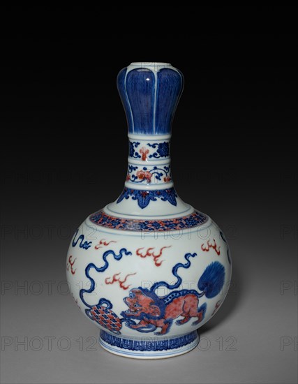 Bottle-shaped Vase, 1736-1795. China, Qing dynasty (1644-1912), Qianlong reign (1735-1795). Porcelain with underglaze decoration; overall: 27.7 cm (10 7/8 in.).