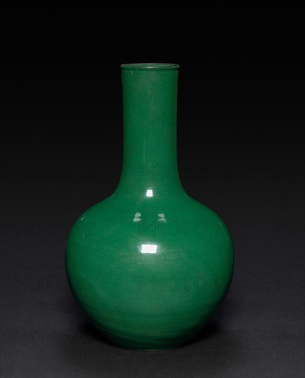 Bottle-shaped Vase, 1736-1795. China, Qing dynasty (1644-1911), Qianlong reign (1736-1795). Porcelain with green glaze; overall: 30.2 cm (11 7/8 in.).
