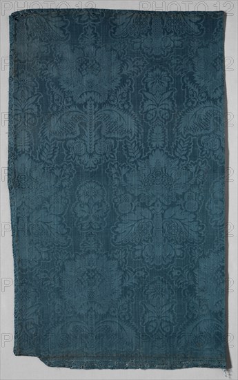 Fragment of Figured Silk for Upholstery, 1700-1750. France, first half of 18th century. Damask and cannelé, silk; overall: 75.6 x 47 cm (29 3/4 x 18 1/2 in.).
