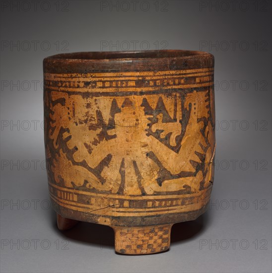 Vase, 250-900. Honduras, Maya. Earthenware; diameter: 21.7 x 19.8 cm (8 9/16 x 7 13/16 in.); overall: 22.2 cm (8 3/4 in.).