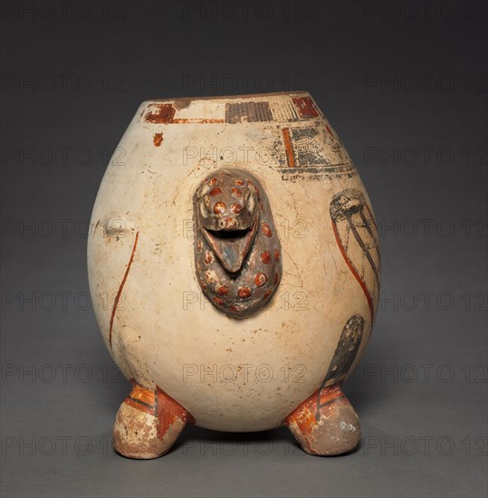Footed Vase, 1000-1550. Costa Rica. Earthenware; diameter of mouth: 26.6 x 27.1 x 22.5 cm (10 1/2 x 10 11/16 x 8 7/8 in.); overall: 26.4 x 23 cm (10 3/8 x 9 1/16 in.).