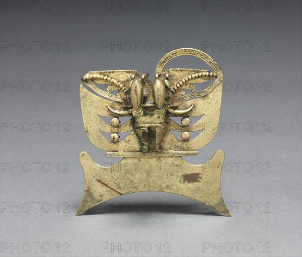 Human Effigy Pendant, 900-1550. Colombia, Tairona. Gold; overall: 10 x 10 cm (3 15/16 x 3 15/16 in.).