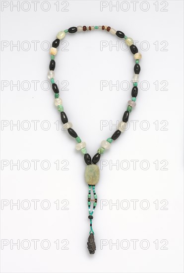 Necklace, before 1532. Peru. Polished stone beads; overall: 85.1 cm (33 1/2 in.); pendant: 3.6 cm (1 7/16 in.).